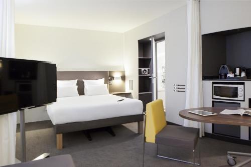 1 queen bed
