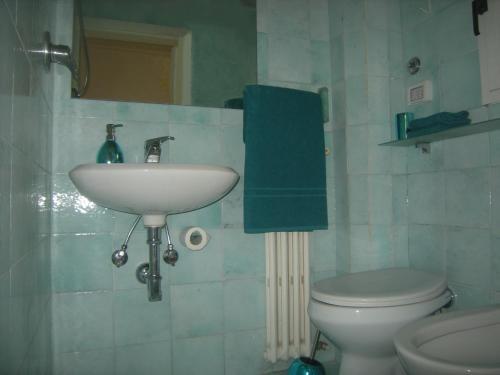 Three-Bedroom Apartment image 3