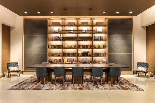 Doubletree By Hilton Abilene Downtown Convention Center