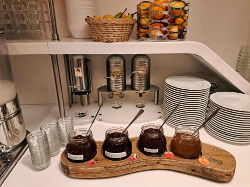 Food and beverages, ibis budget Berlin Ost in Marzahn