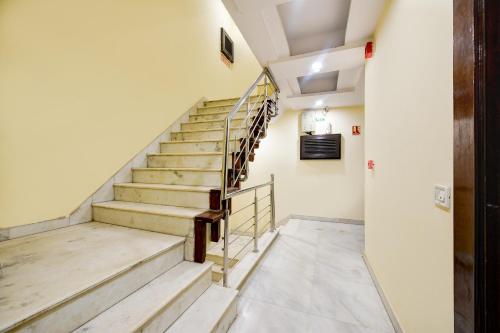 Hotel Bhartia 2 min walk from New Delhi Railway station