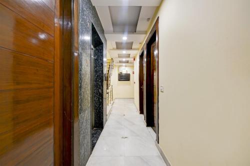 Hotel Bhartia 2 min walk from New Delhi Railway station