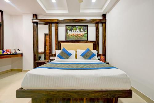 Hotel Bhartia 2 min walk from New Delhi Railway station