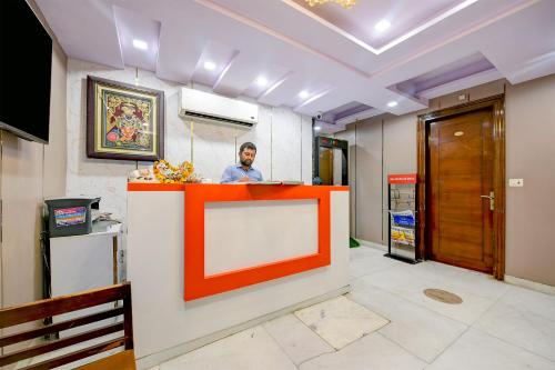 Hotel Bhartia 2 min walk from New Delhi Railway station