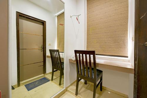 Hotel Bhartia 2 min walk from New Delhi Railway station