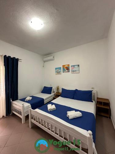 Standard Triple Room image 5