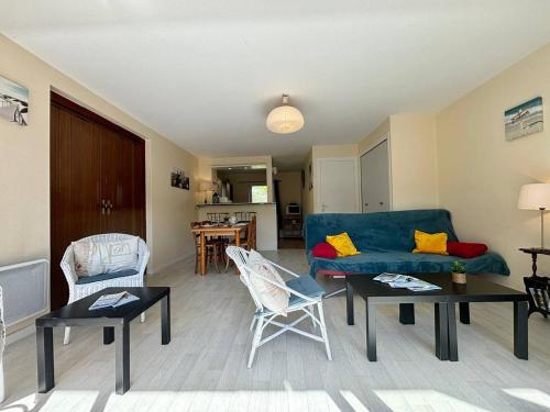 Appartement T2 + Cabine à Carnac Proche Plages Balcon Parking 4 Pers. - image 4