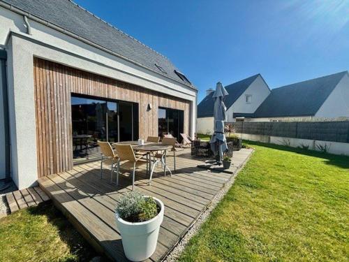 Villa Quiberon, 5 pièces, 8 personnes - FR-1-478-272 - Location, gîte - Quiberon