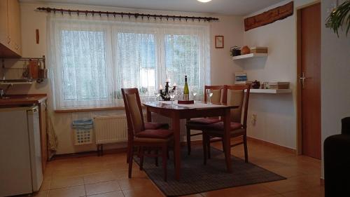 Konyha, Jitřenka chata s cateringem (Jitrenka chata s cateringem) in Trojanovice