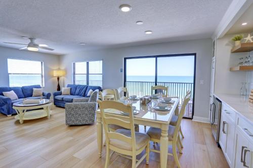 Emerald Isle 502 - Premier in St Pete Beach, USA
