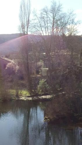 Le Moulin aux Chandelles, gîtes sans ondes ajoutées ni ajoutables "Le Bois du Sanglier"