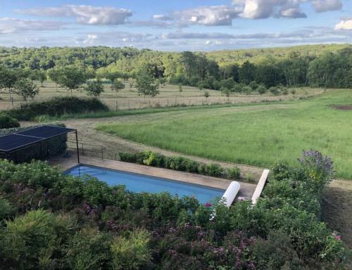 Country house with swimming pool