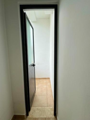 At Your Home Abroad - Apartment in private house, Tirana (Foto 10)