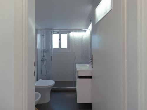 Stylish Sanctuary Pangrati Gem Refurbished - image 4