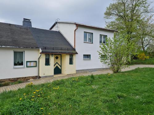 Ferienwohnung Erzgebirgsblick - Apartment - Bernsbach