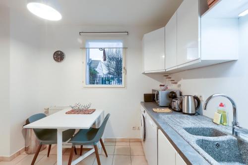 Удобства, Élégance Familiale - Confort & Jardin (Elegance Familiale - Confort & Jardin) in Cormeilles-en-Parisis