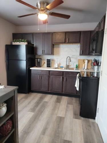 Beautiful One Bedroom Apartment With Free Parking. in Killeen, USA