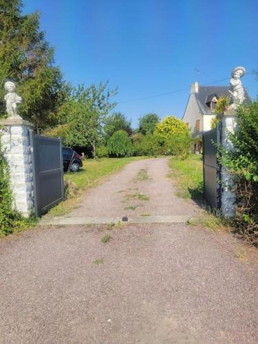 Gîte chez SASSY, entre plages du débarquement et marais.