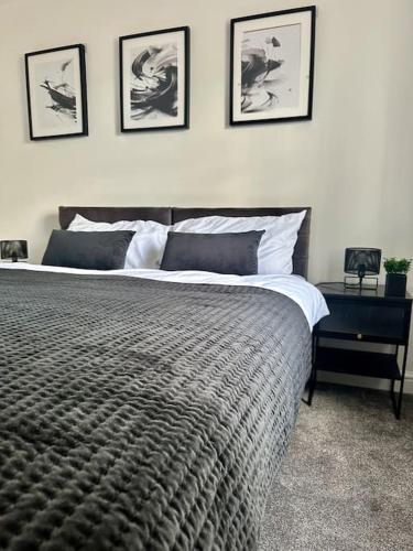 Your Stylish Totterdown Haven