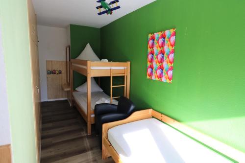 Ferien im Tannenhof Wohnung 1, in der Eltern-Kind-Fachklinik Tannenhof in Todtnauberg, Todtnauberg (foto 6)