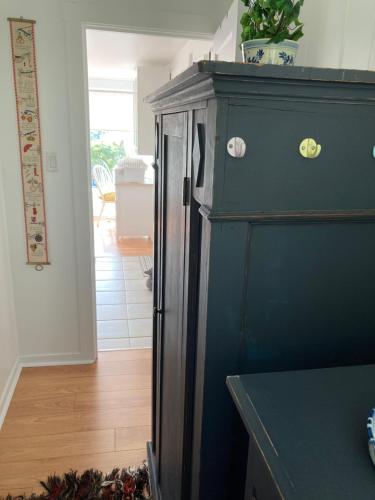 Rent My Studio in Powell River, Canada