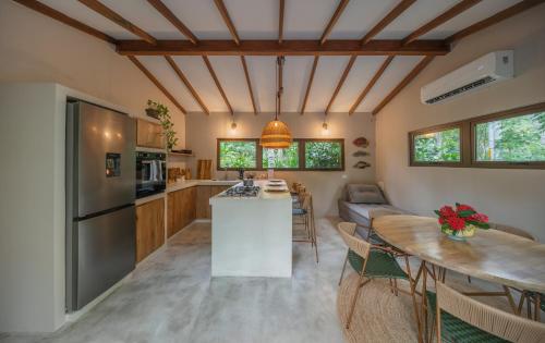 кухня, ICACO refugio de playa in Guachaca