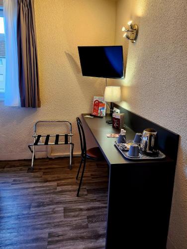 The Originals City Hôtel Le Forum Strasbourg Nord (Inter-Hotel) - image 6