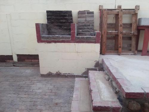 Buitenkant, FEATHERS INN GUEST HOUSE in Walvis Bay