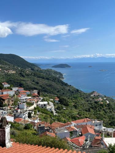 Skopelos Glossa's Maisonette