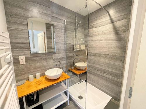 Badkamer, CHRIS LE VERGER in Saignon