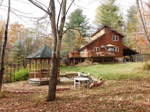 Where Memories Are Made in Хантер