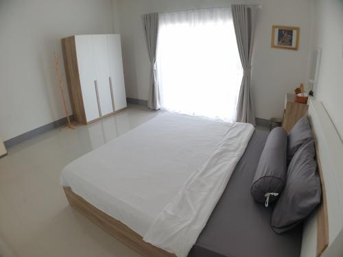House in community mall, spacious 6 people, 3BR, Chiang Mai (foto 8)