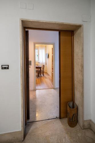 In the heart of Trastevere, Rom (Foto 5)