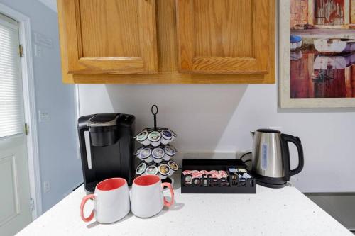 Convenient Braintree Home - 3 Bedroom Sleeps 8 Convenient Braintree Home - 3 Bedroom Sleeps 8