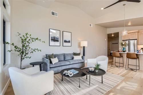 Helling Circle Hideaway 303 condo Helling Circle Hideaway 303 condo