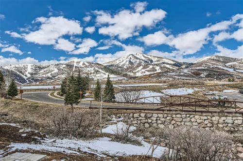 Helling Circle Hideaway 303 condo Helling Circle Hideaway 303 condo