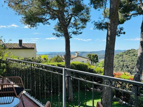 Bastide de charme sous les pins avec piscine