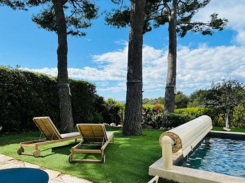 Bastide de charme sous les pins avec piscine