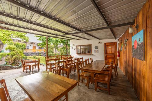 Facilities, La Peregrina Galapagos B&B in Galapagos