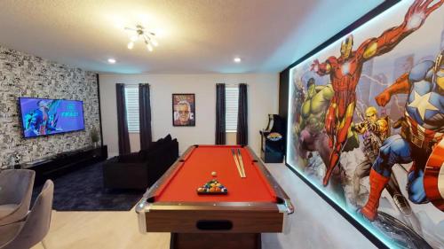NEW Pool Spa & Game Room Home 6 Miles to Disney in Davenport, USA