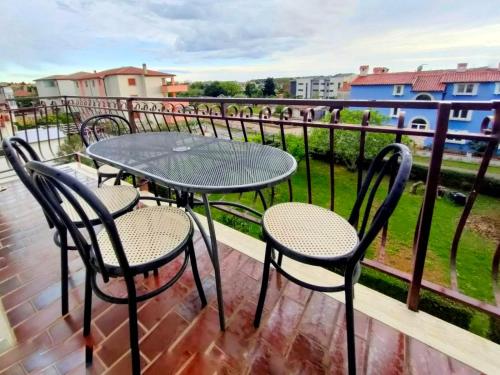 Apartments Zova in Medulin