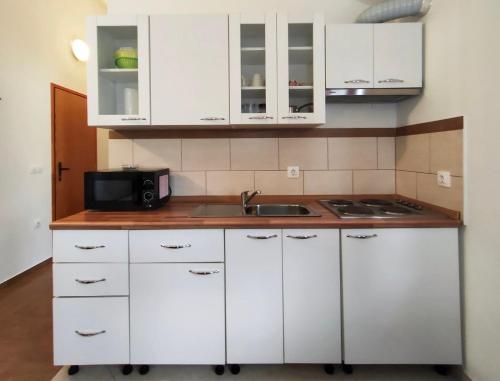 Apartments Zova in Medulin