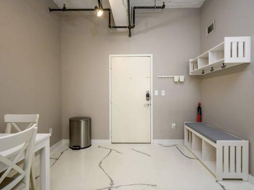 Downtown Memphis Luxury Condo in Memphis, USA