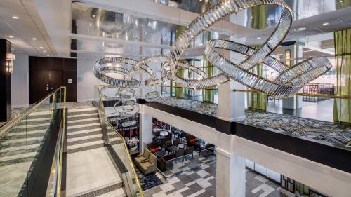 Holiday Inn Hotel & Suites Vancouver Downtown