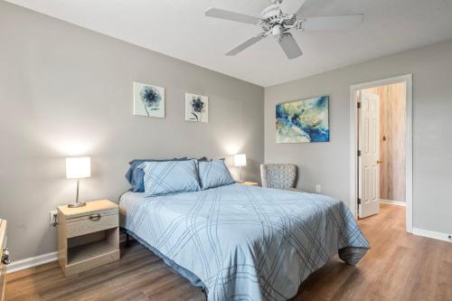 Close to Beach, Ripken, Golf 2B-2B Condo in Myrtle Beach, USA