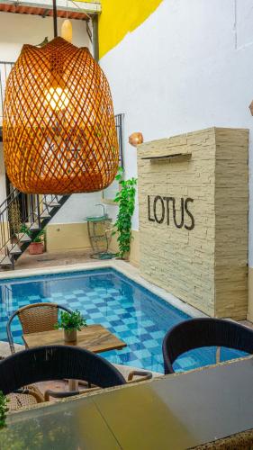 Lotus Hotel Boutique