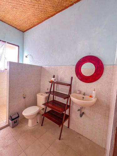 room detail thumbnail 2