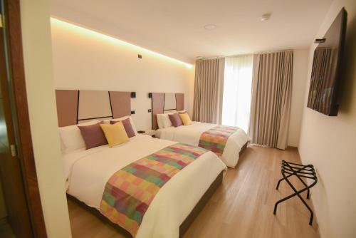 2 double beds