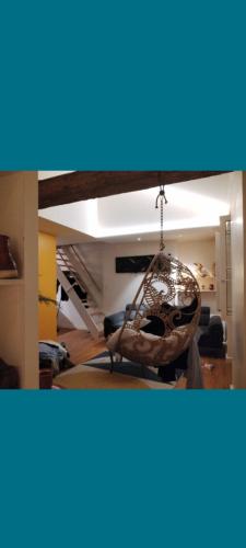 Location d'une chambre et d'une salle de bain privée dans mon appartement ou je réside également pendant votre séjour - Pension de famille - Lyon