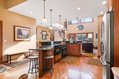 Peekn Peak Clubhome - Château de Celebration in Clymer, USA